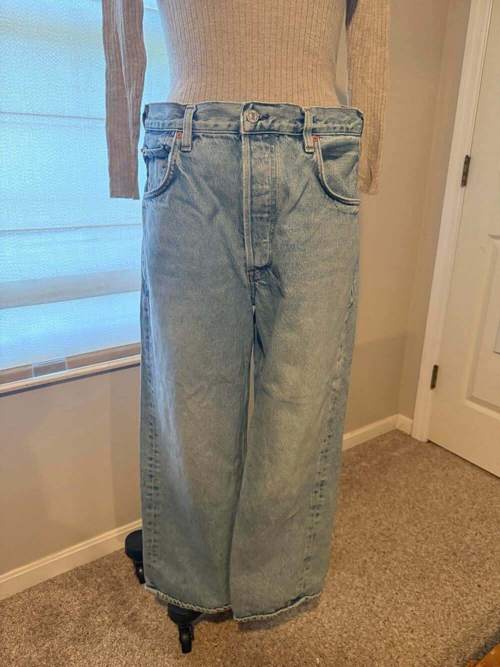 Citizens of humanity gaucho 
high rise wide leg 30/10